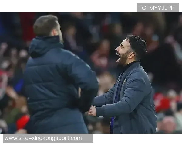 内维尔直言胜桑德兰无法拯救阿莫林呼吁他停止推卸责任给评论员