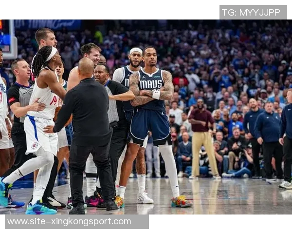 浓眉因左小腿酸痛缺席本场比赛独行侠官方发布最新消息